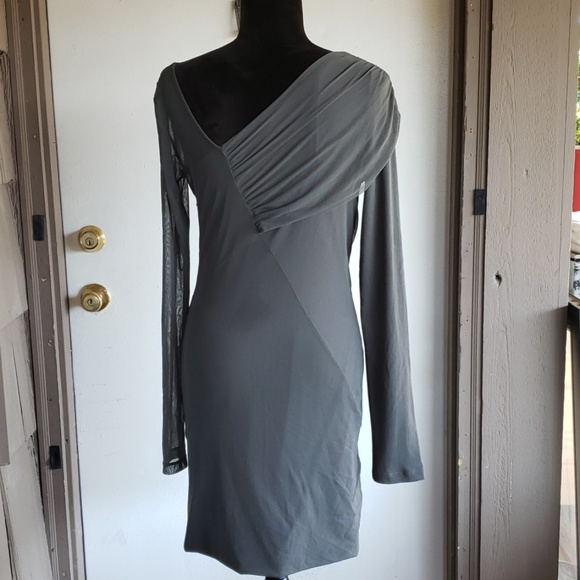 Dress - Picture 2 of 4